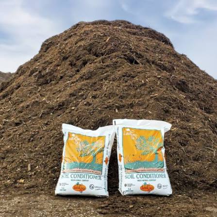 Bagged soils and garden amendments at Bella Terra Garden Center